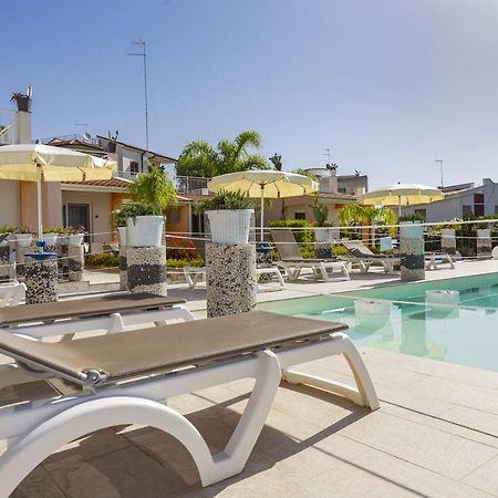 Small Luxury Apartments Pool And Sea View - Stella Del Mare Fontane Bianche Buitenkant foto