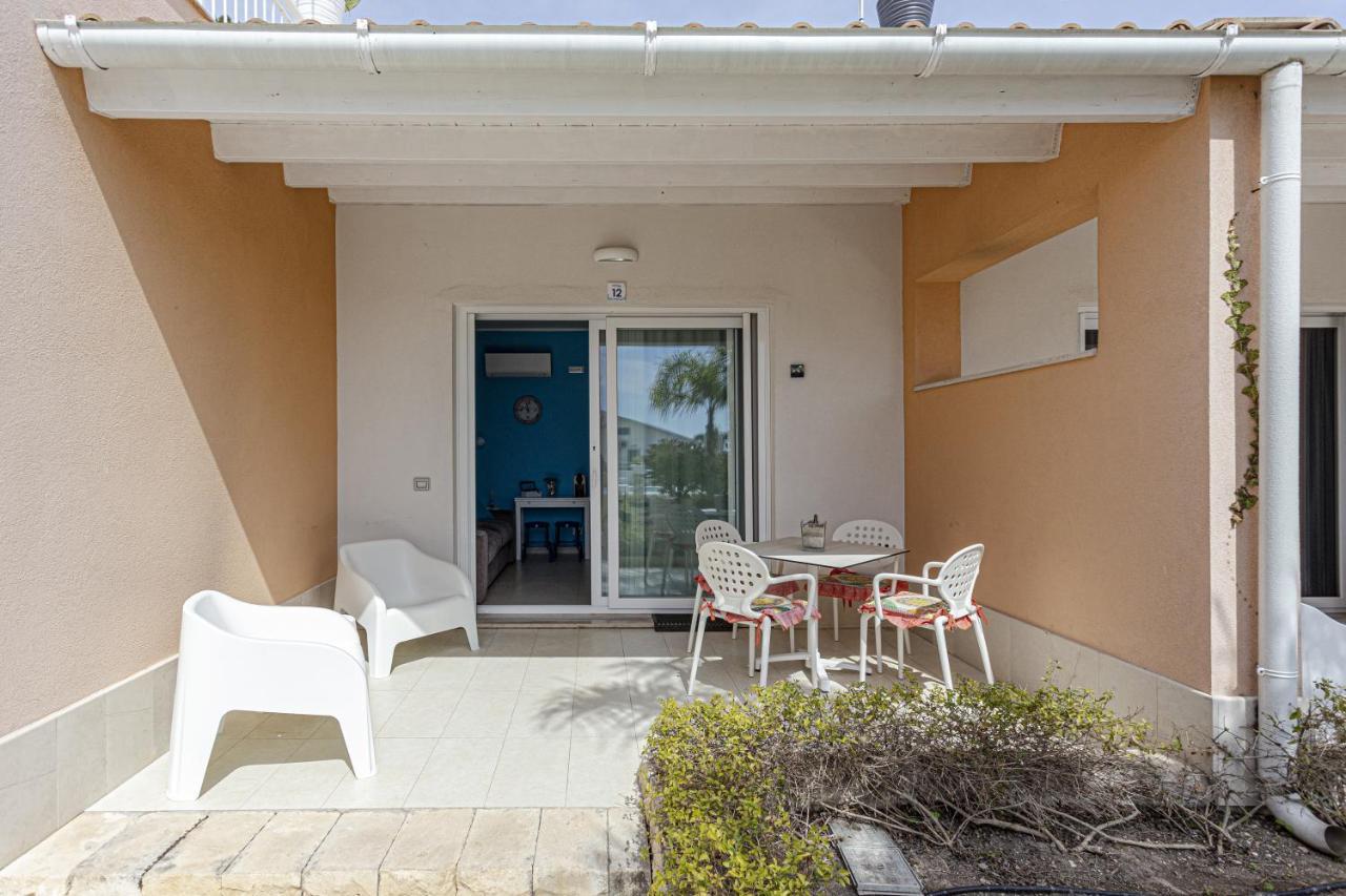 Small Luxury Apartments Pool And Sea View - Stella Del Mare Fontane Bianche Buitenkant foto