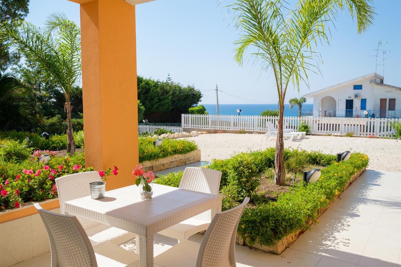 Small Luxury Apartments Pool And Sea View - Stella Del Mare Fontane Bianche Buitenkant foto